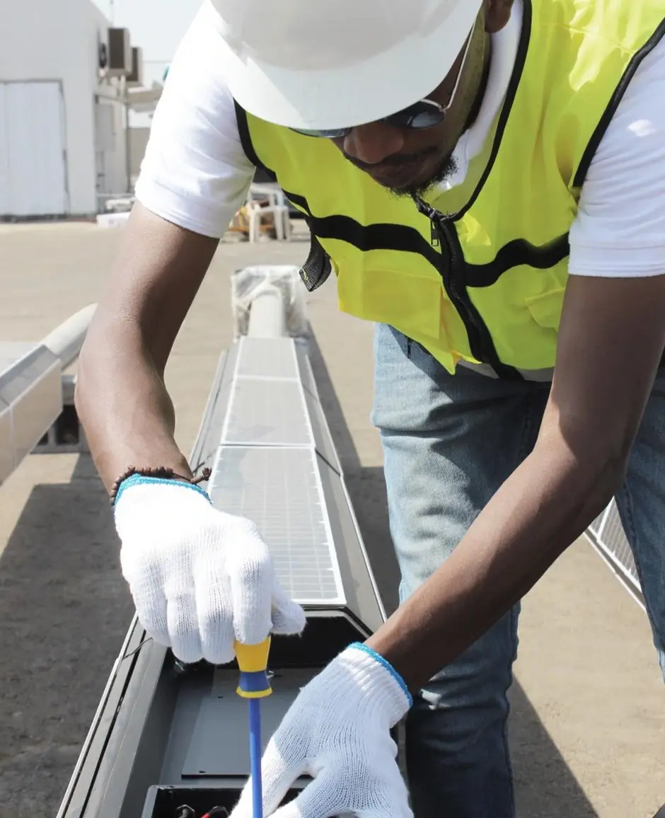 EnGoPlanet Commercial Solar Light Pole Benefits