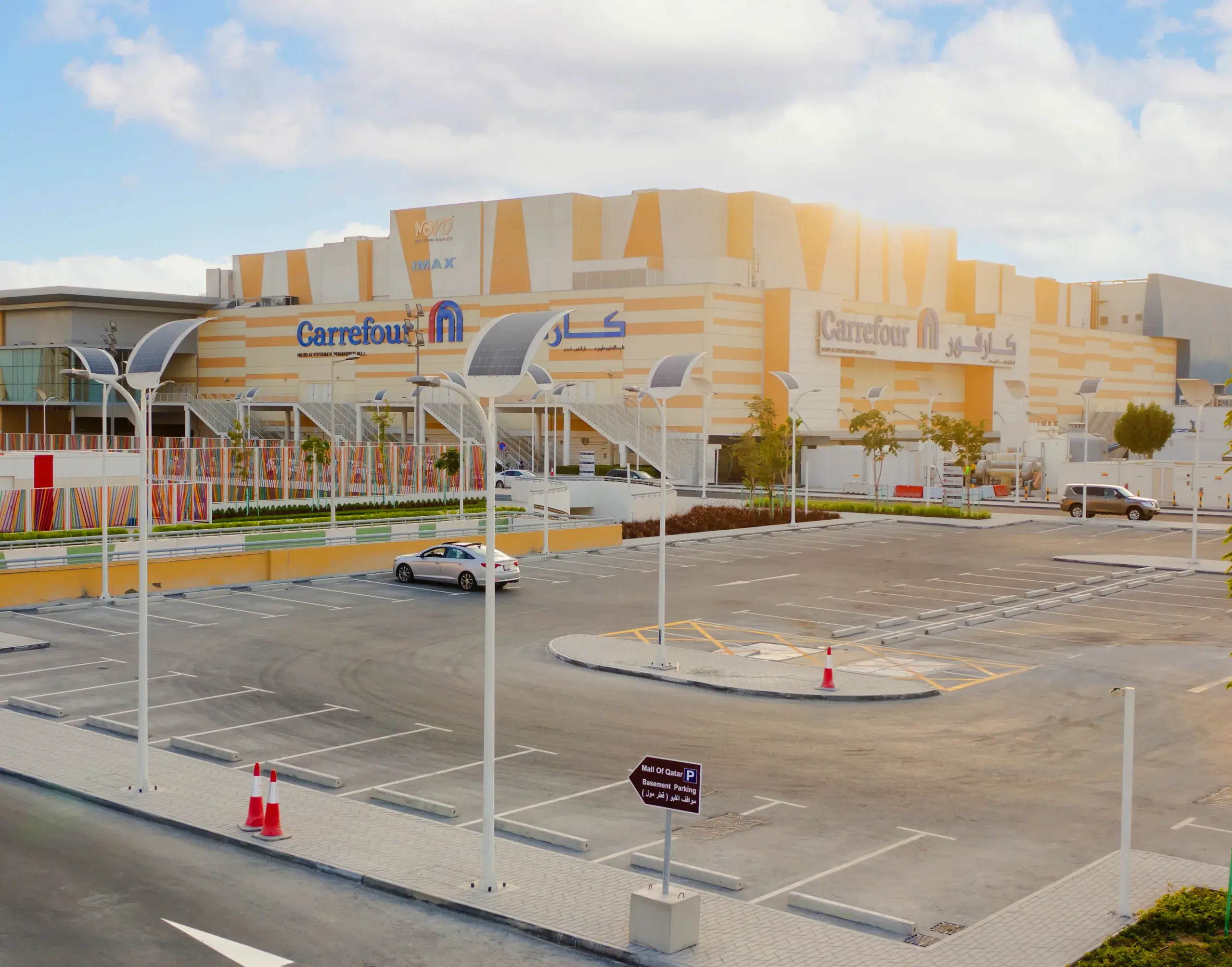 Commercial Parking Lot Solar Street Lights Installation